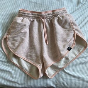 Gymshark double banded shorts 💓